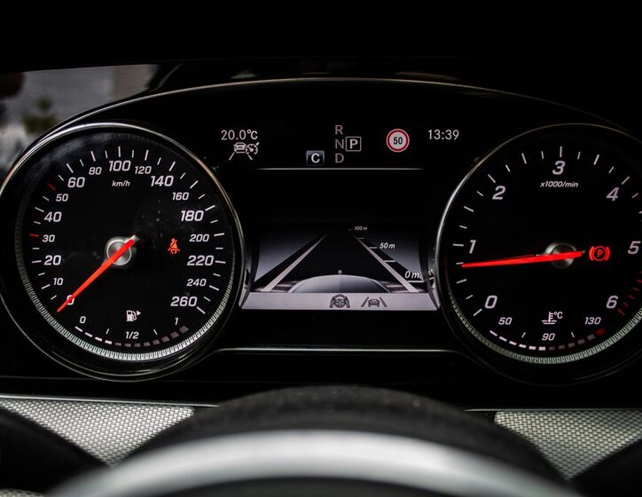 Mercedes-Benz Třídy E 15