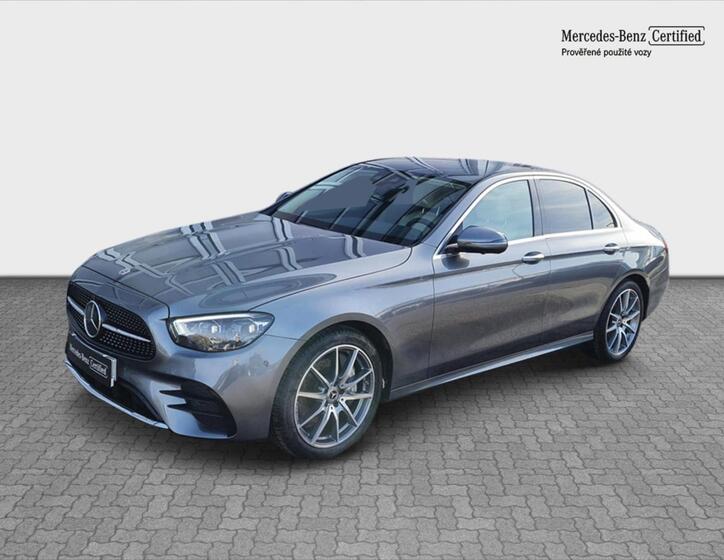 Mercedes-Benz Třídy E 1