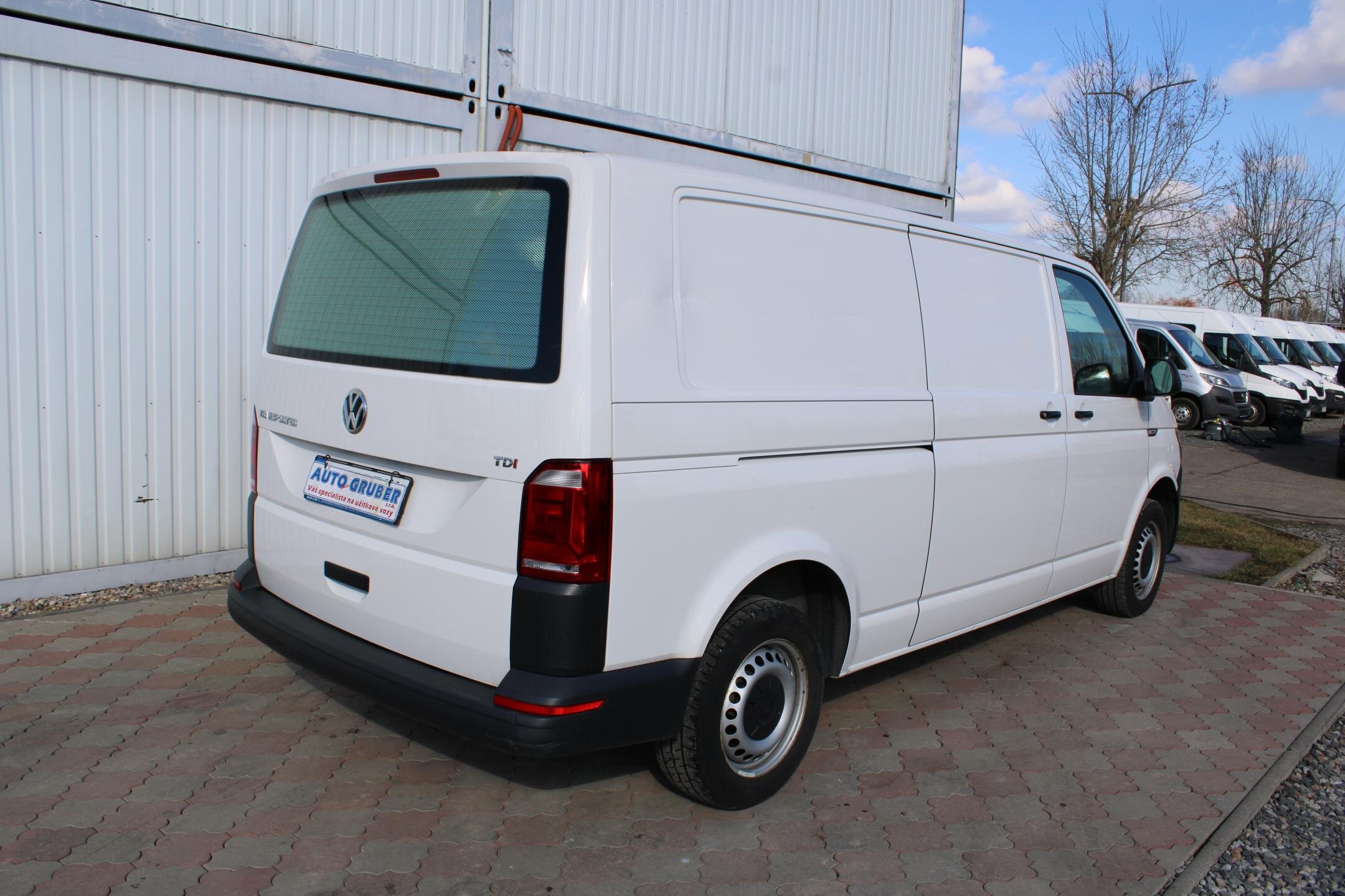 Volkswagen Transporter Užitková 2,0 l 110 kw