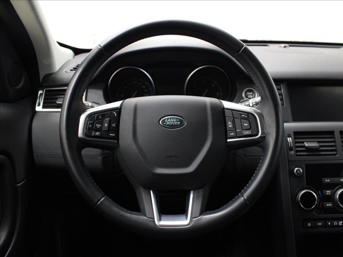 Land Rover Discovery Sport SUV 2,0 l 110 kw
