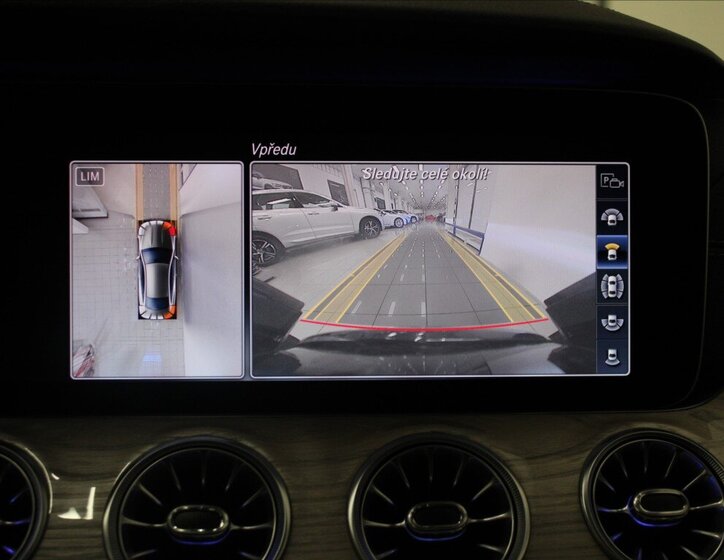 Mercedes-Benz Třídy E Kupé 2,0 l 143 kw