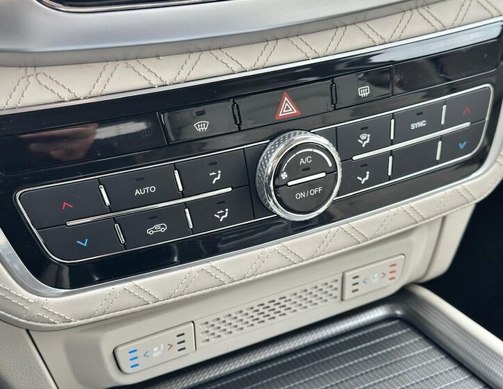 SsangYong Rexton SUV / Terénní 2,2 l 148 kw