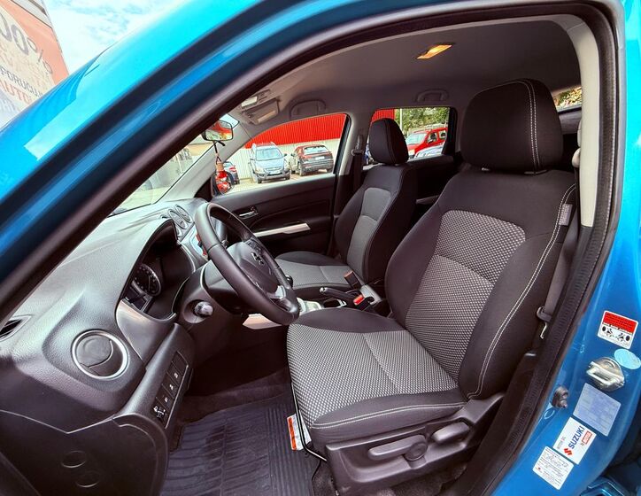 Suzuki Vitara 13