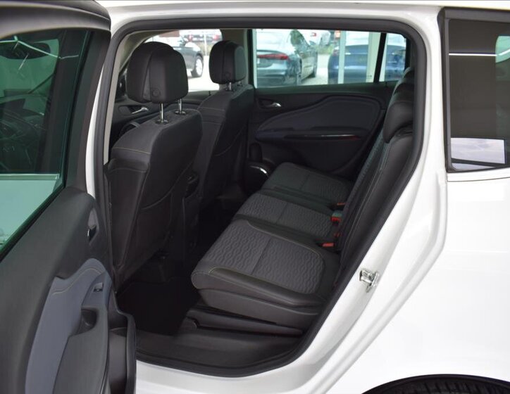 Opel Zafira MPV 2,0 l 96 kw
