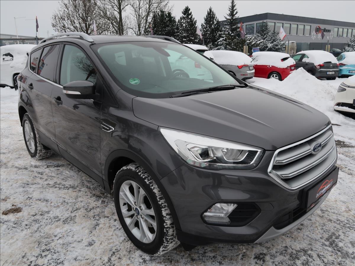 Ford Kuga SUV 1,5 l 110 kw