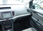 Volkswagen Sharan MPV 2,0 l 100 kw