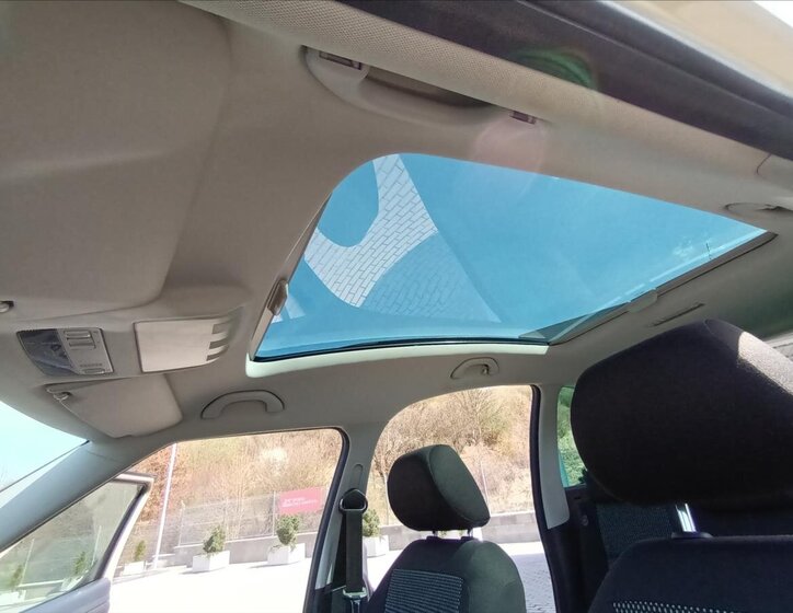 Škoda Roomster Kombi 1,2 l 63 kw