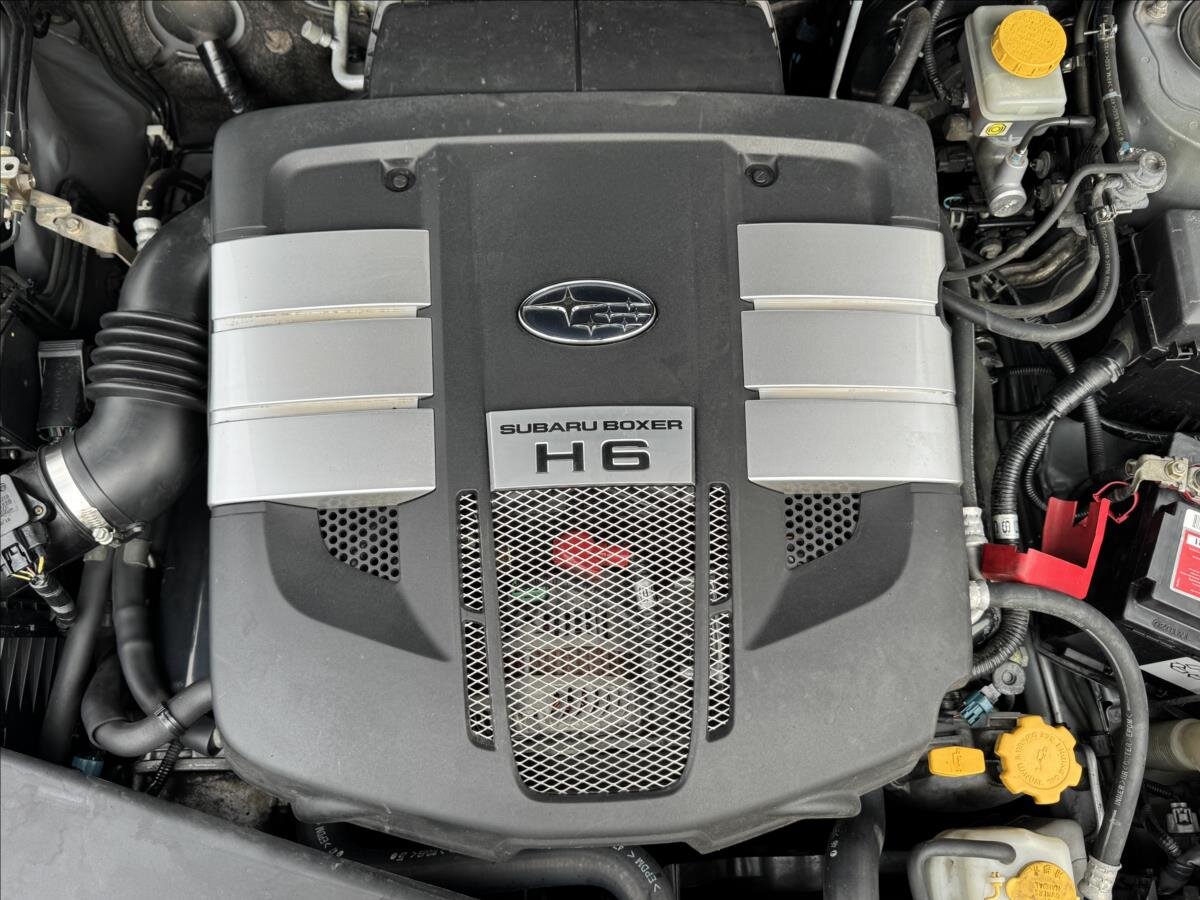 Subaru Legacy Kombi 3,0 l 180 kw