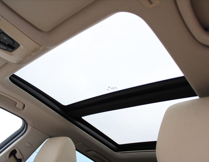 BMW Řada 3 Kombi 2,0 l 120 kw