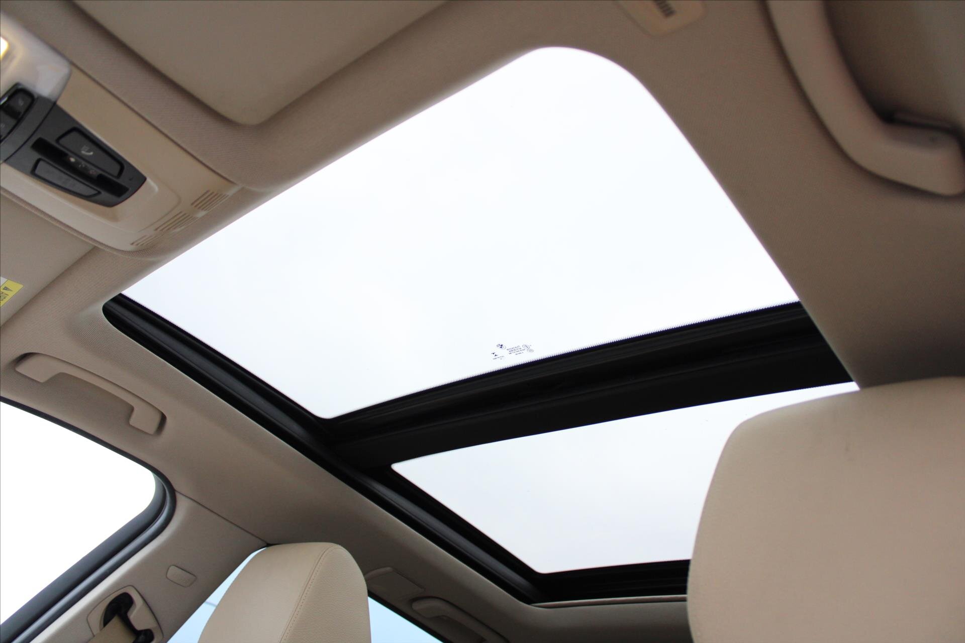 BMW Řada 3 Kombi 2,0 l 120 kw