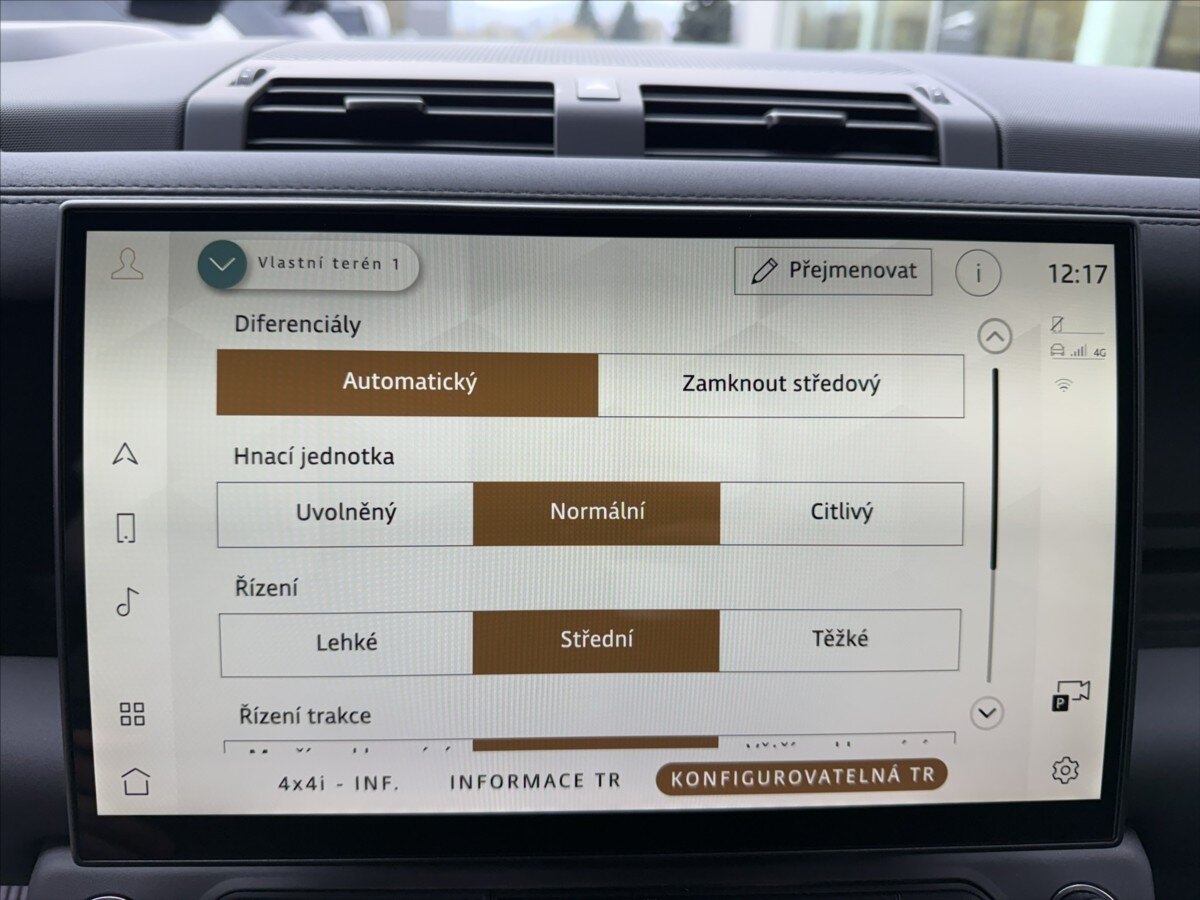 Land Rover Defender SUV / Terénní 3,0 l 184 kw