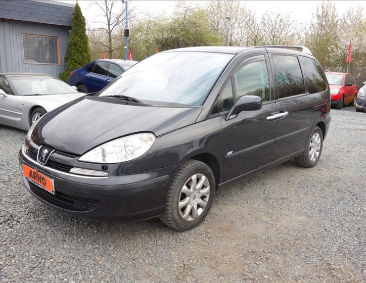Peugeot 807 MPV 2,2 l 94 kw