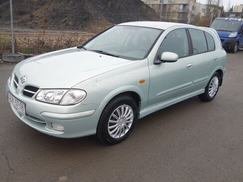 Nissan Almera