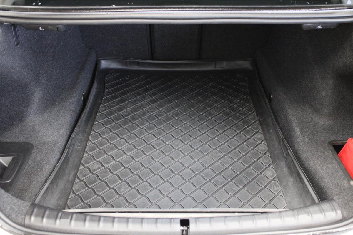 BMW Řada 5 Sedan / Limuzína 3,0 l 245 kw