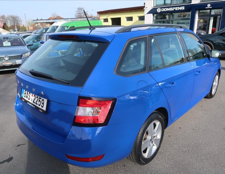 Škoda Fabia Kombi 999,0 70 kw