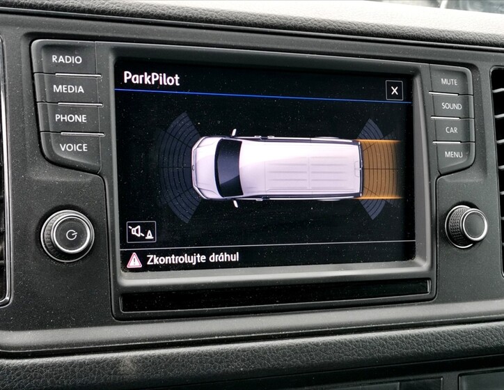 Volkswagen Crafter 13