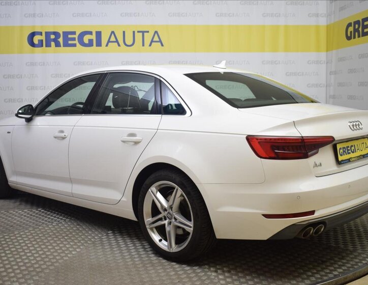 Audi A4 Sedan 2,0 l 140 kw