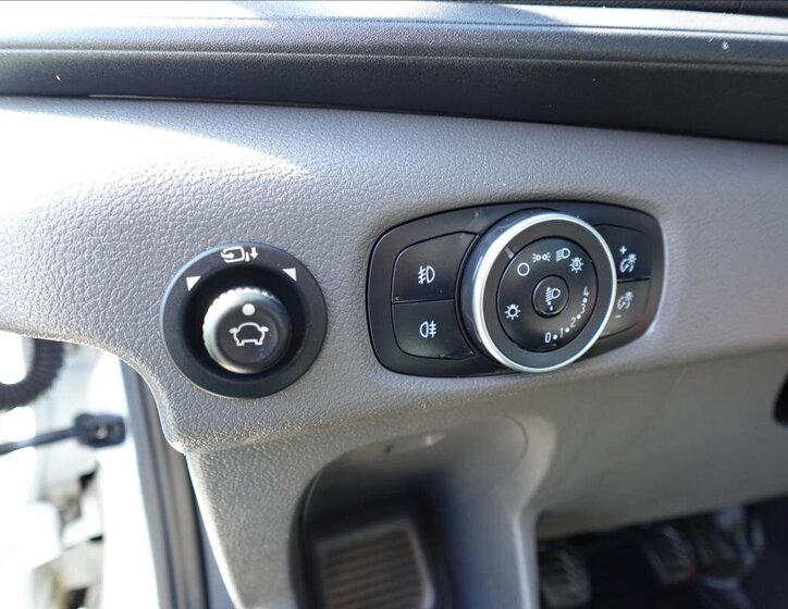 Ford Transit Ostatní 2,0 l 96 kw