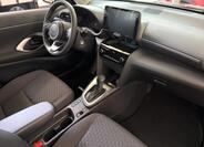 Toyota Yaris Cross 4