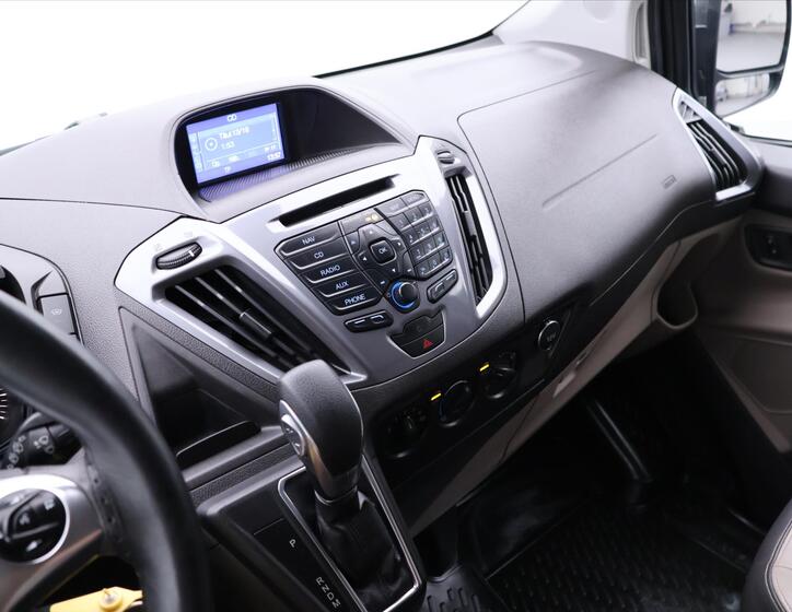Ford Tourneo Custom 20