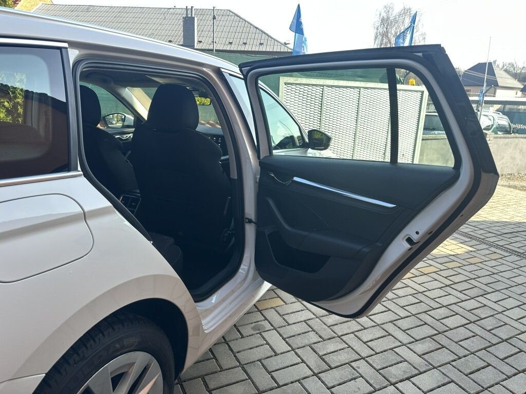 Škoda Octavia Kombi 2,0 l 110 kw