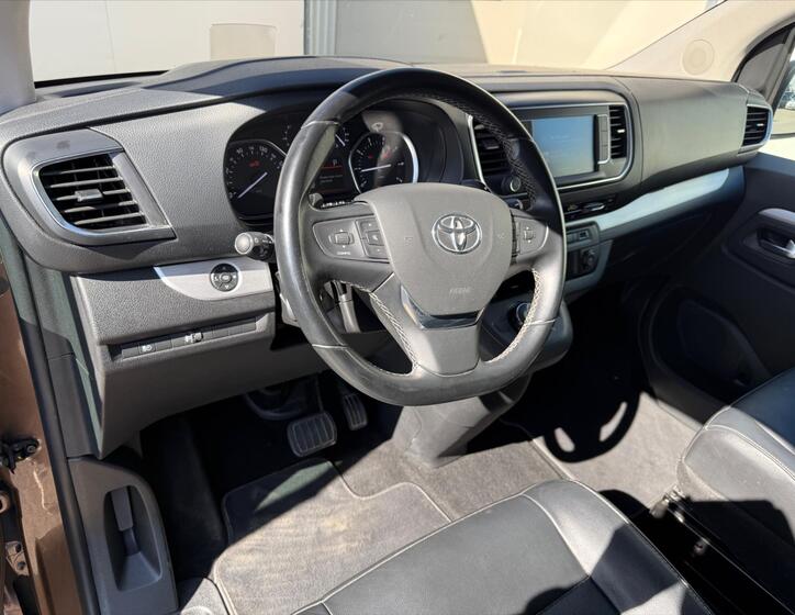 Toyota ProAce Verso 7