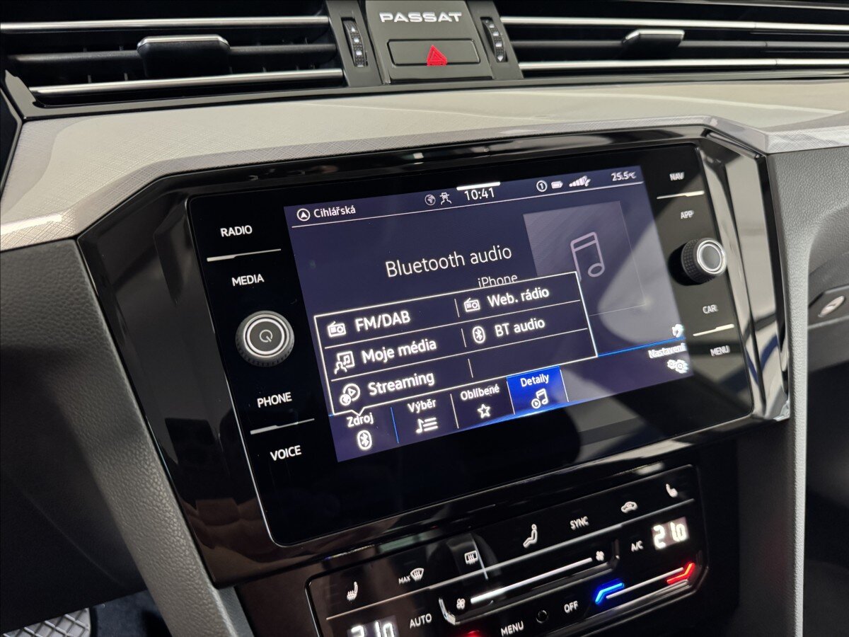 Volkswagen Passat Kombi 2,0 l 110 kw