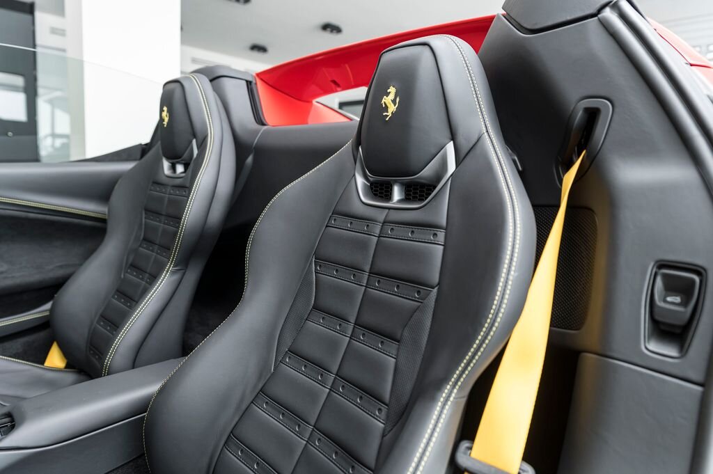 Ferrari Ostatní Kupé 3,0 l 610 kw