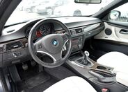 BMW Řada 3 28