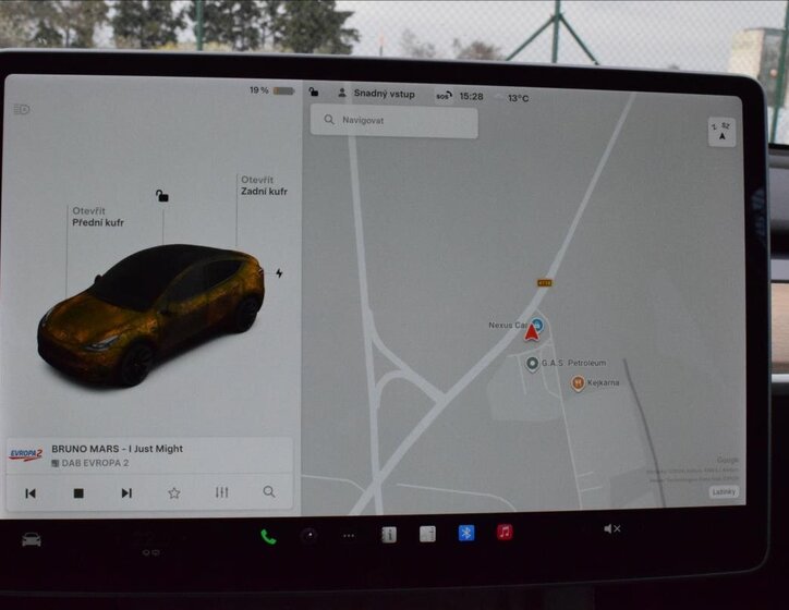 Tesla Model Y SUV / Terénní 0,0 378 kw