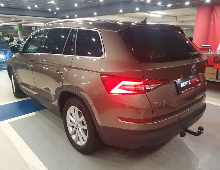 Škoda Kodiaq SUV / Terénní 1,4 l 110 kw