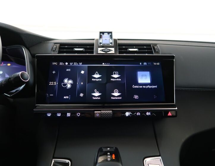 DS Automobiles DS7 Crossback 25