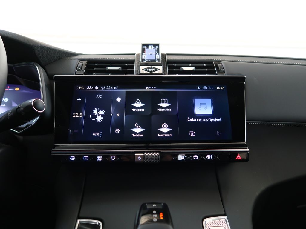 DS Automobiles DS7 Crossback