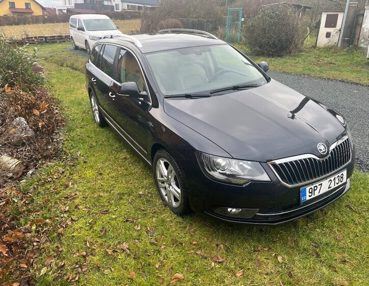 Škoda Superb Kombi 0,0 0