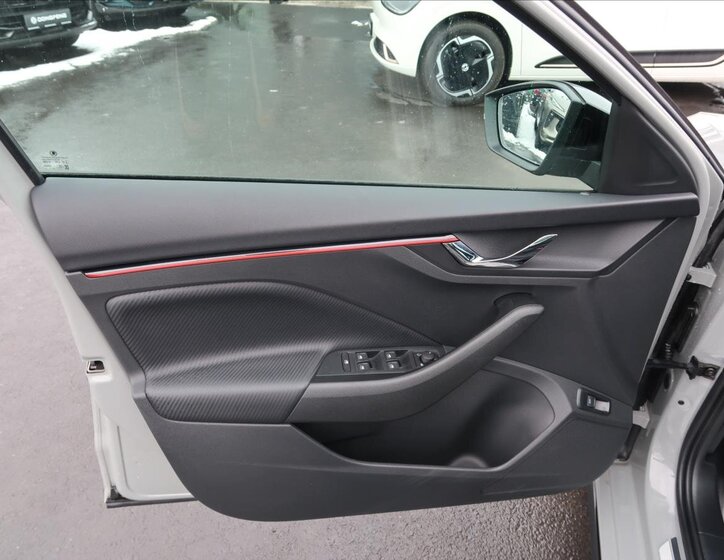 Škoda Scala Hatchback 999,0 85 kw