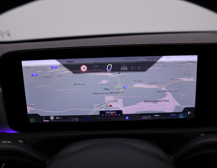 Mercedes-Benz CLA Kupé 1,3 l 120 kw