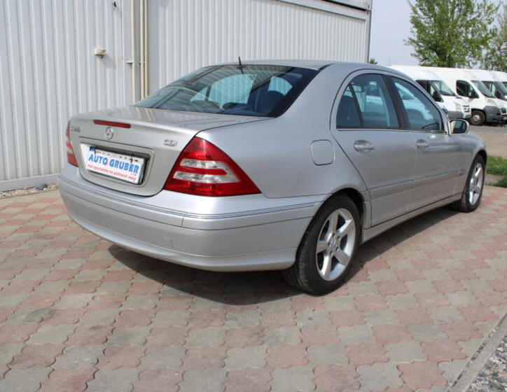 Mercedes-Benz Třídy C 4