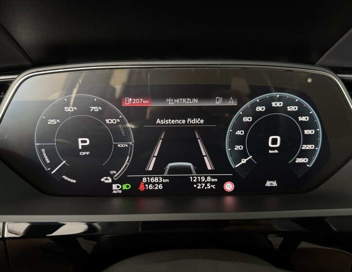 Audi e-tron SUV 0,0 300 kw