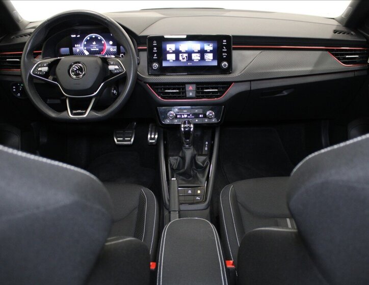 Škoda Kamiq SUV / Terénní 1,5 l 110 kw