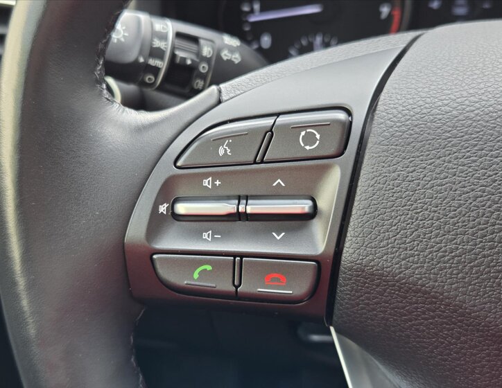 Hyundai i30 Hatchback 1,4 l 103 kw