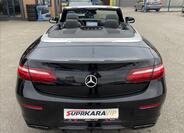 Mercedes-Benz Třídy E 12