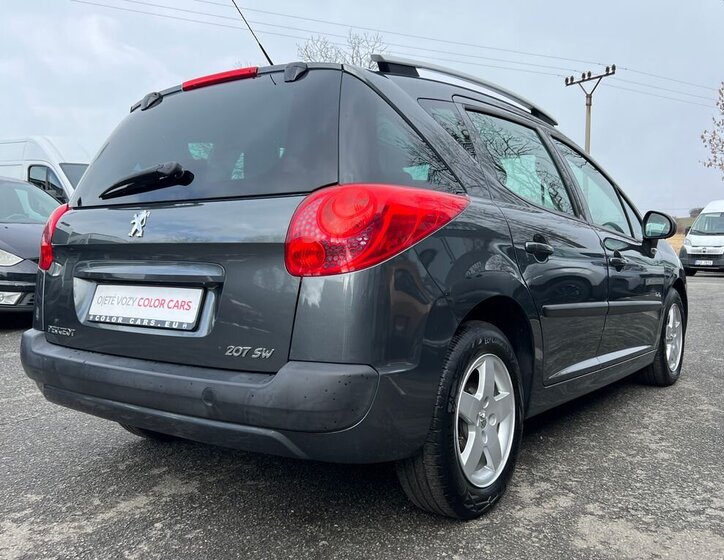 Peugeot 207 Kombi 1,4 l 70 kw