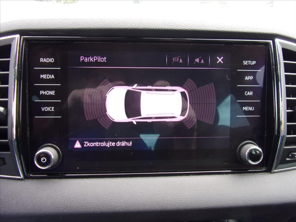 Škoda Karoq Kombi 999,0 85 kw