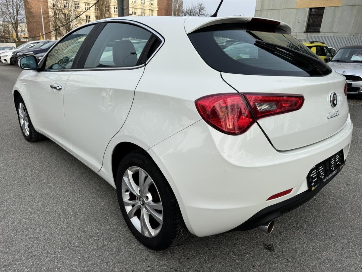 Alfa Romeo Giulietta Hatchback 1,4 l 88 kw