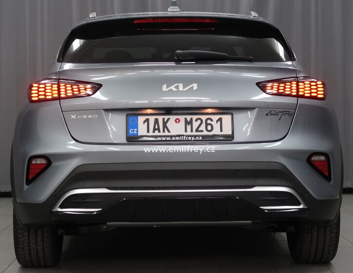 KIA XCeed 7