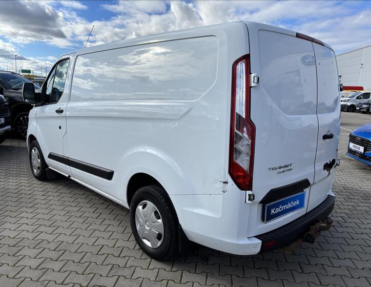 Ford Transit Custom 3
