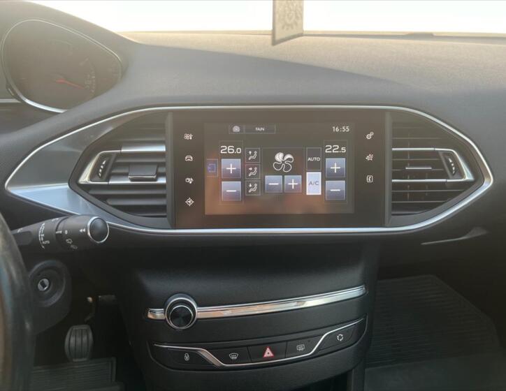 Peugeot 308 15