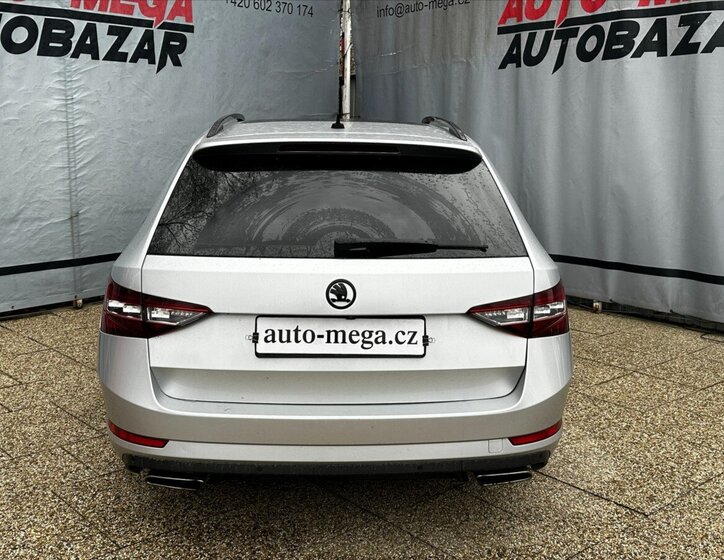 Škoda Superb Kombi 2,0 l 206 kw