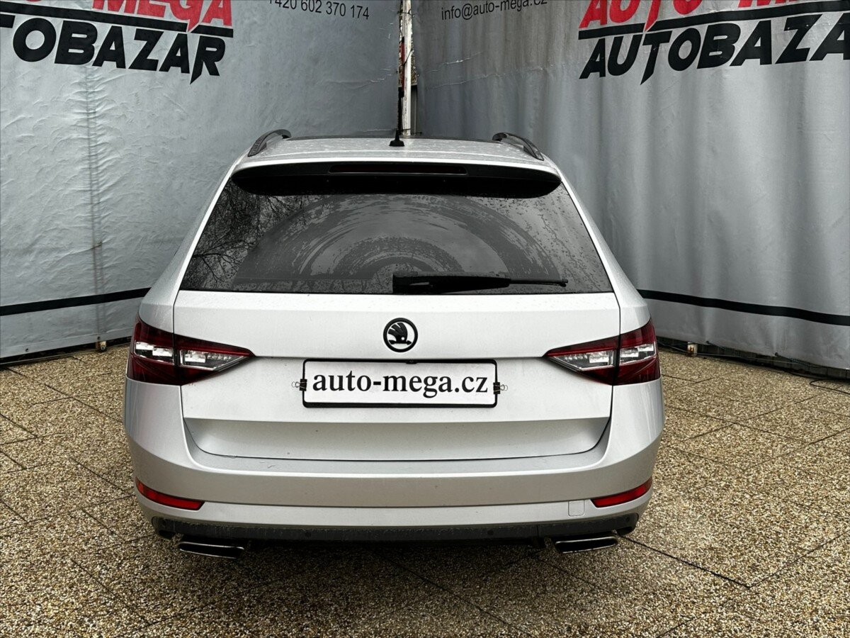 Škoda Superb Kombi 2,0 l 206 kw