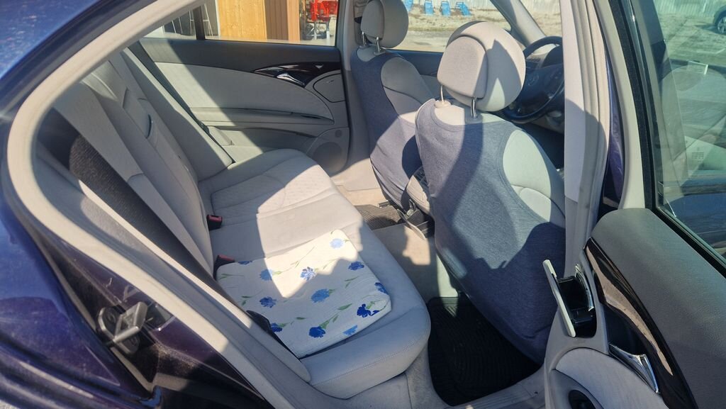 Mercedes-Benz Třídy E Sedan 2,1 l 110 kw